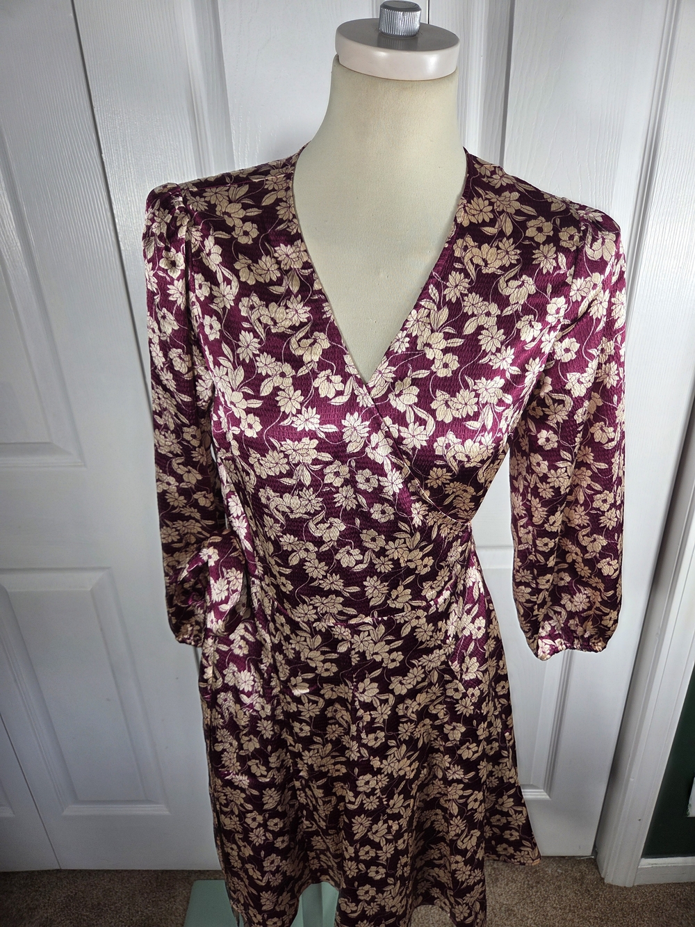Draper James Floral Wrap Dress Size 6 Burgundy Plum Cream Long Sleeve - Picture 1 of 8